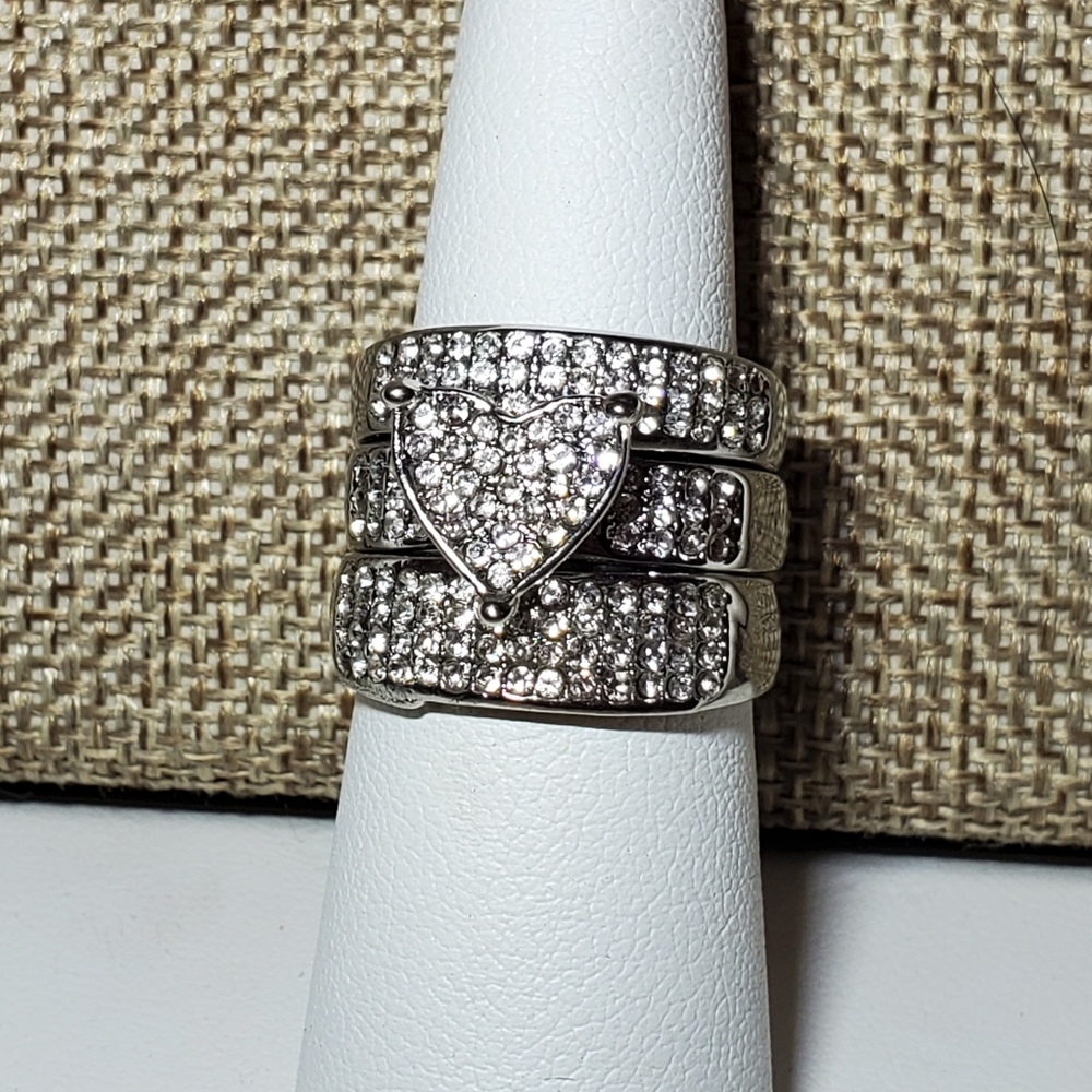 Stackable Silver Rhinestone Heart Trio Ring Set - Picture 10 of 16